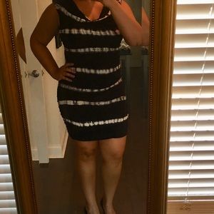 Black/white bodycon dress